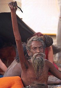 sadhu%20hand%20up%2027%20years%20photoshopt_std_std.jpg