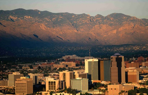 Tucson_Downtown_bathed_in_sunlight.jpg