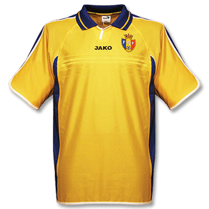 jako-02-03-moldova-home-shirt.gif