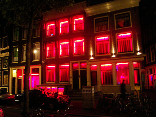 amsterdam+red+light+district1.jpg
